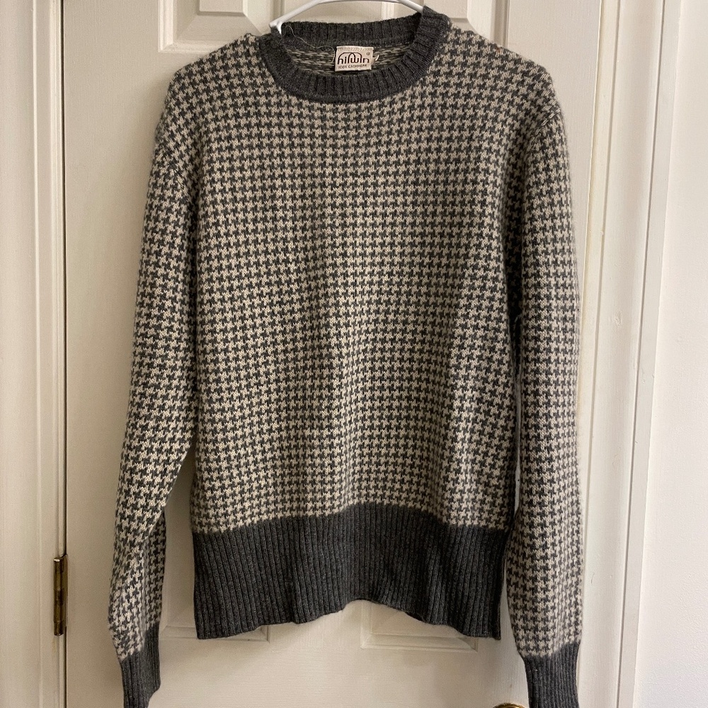 Vintage Hilwin Cashmere Houndstooth Crewneck Sweater